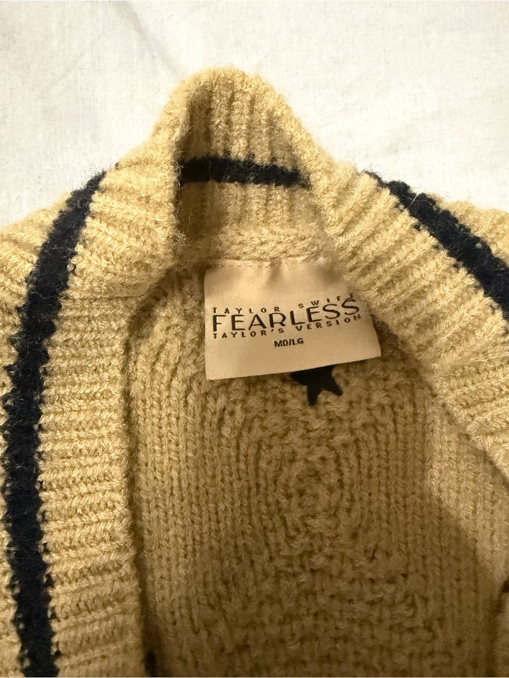 Taylor Swift Fearless Cardigan - Picture 2 of 3